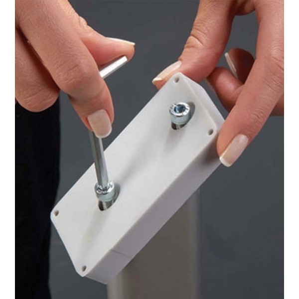 Brochurehouder A4 detail bevestigingsbox met schroeven en inbussleutel