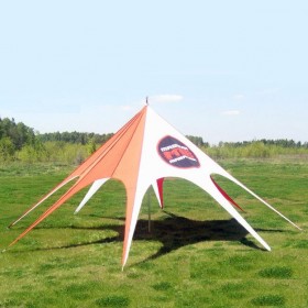 Sternzelt mit Mast für Außenveranstaltungen