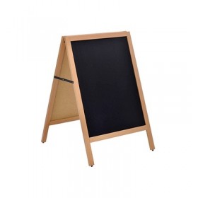 Vue d'ensemble du panneau d'affichage en bois de hêtre