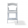 vue avant de la chaise design traditionnel pliante blanche