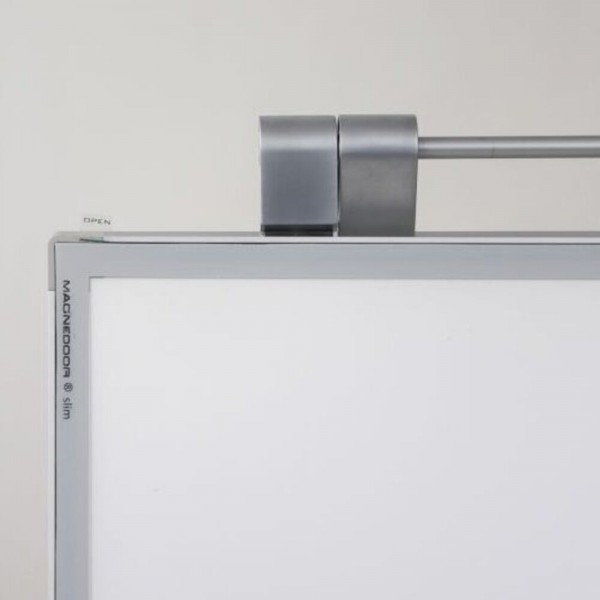 Stojak reklamowy Mag Slim Signwalk z wbudowaną rączką i magnetyczną ramą Magnedoor Slim