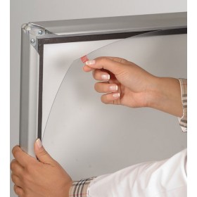 protection des affiches protection des affiches